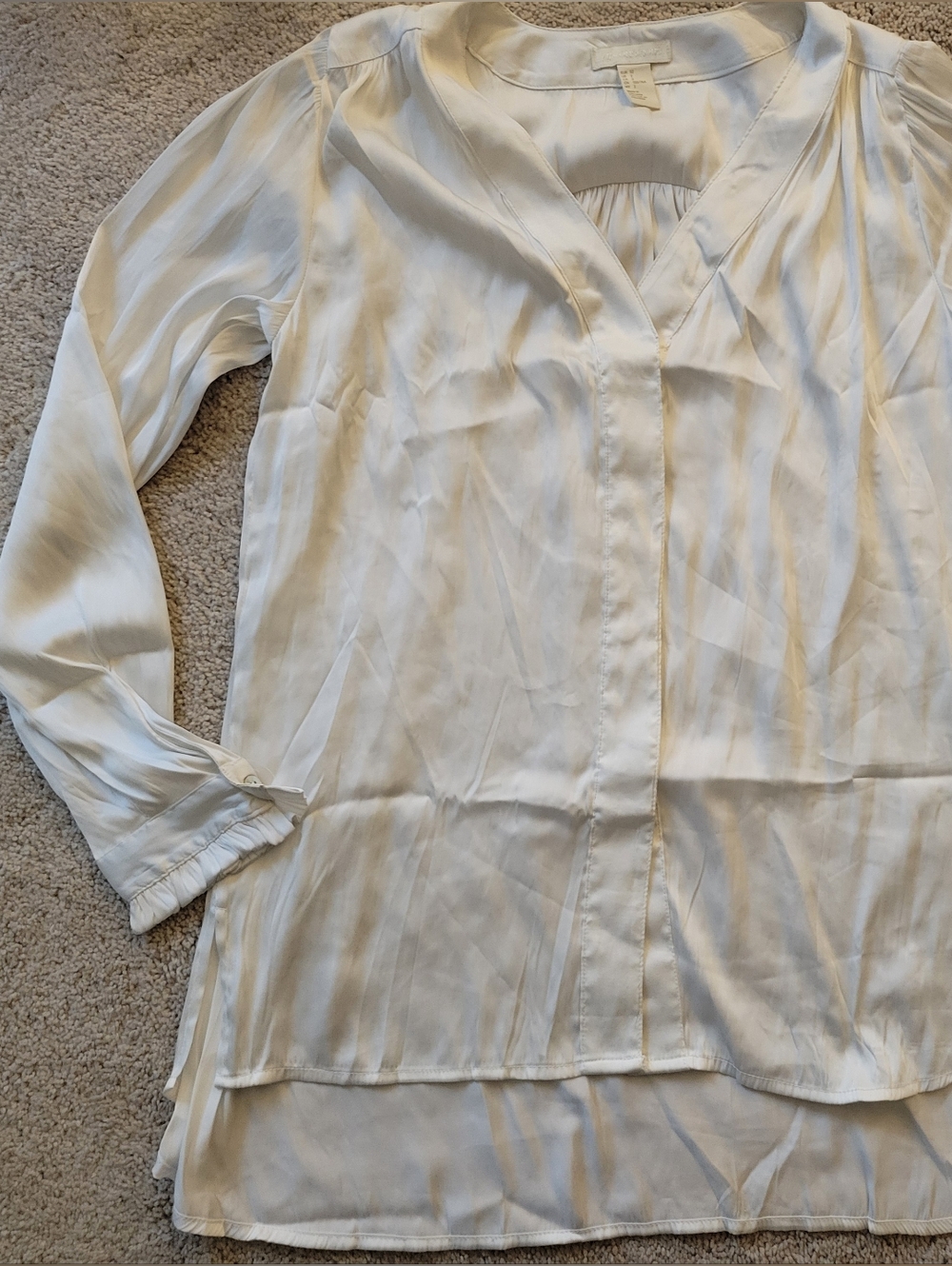 H&M White Long Sleeve Button Down Blouse